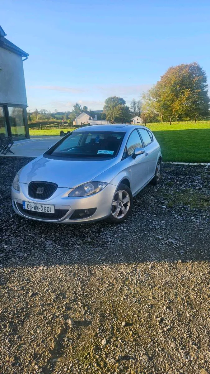 2008 Leon - Image 2