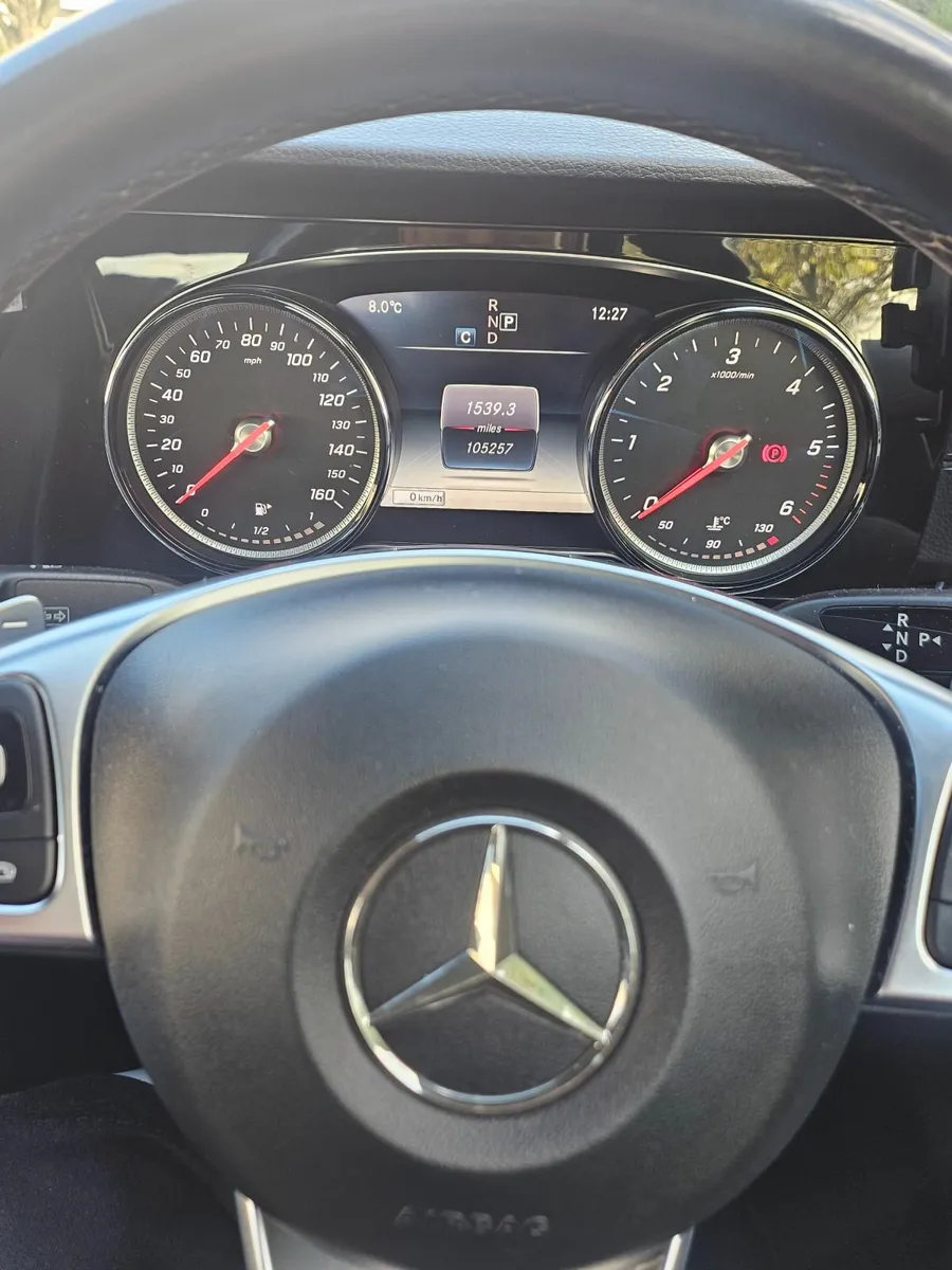 Mercedes-Benz E-Class 2017 - Image 3