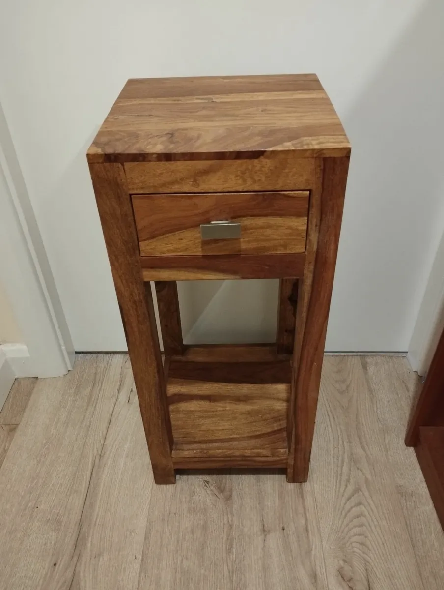 Side/lamp table - Image 1