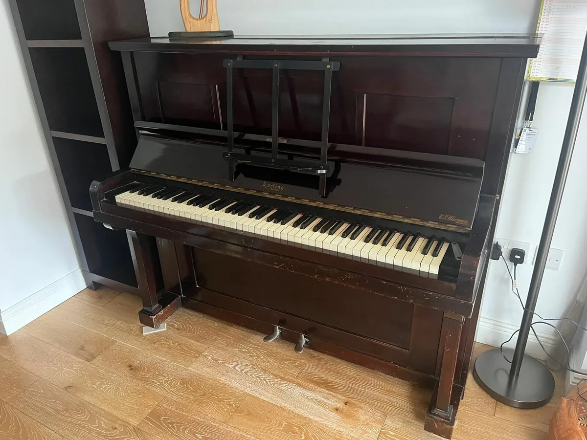 Piano - Image 1
