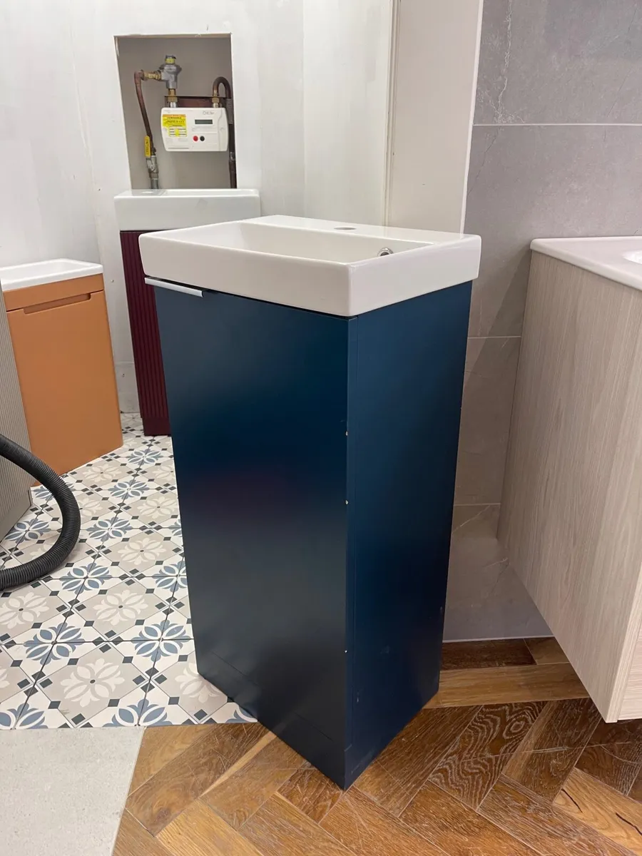 Vanity unit - Image 1