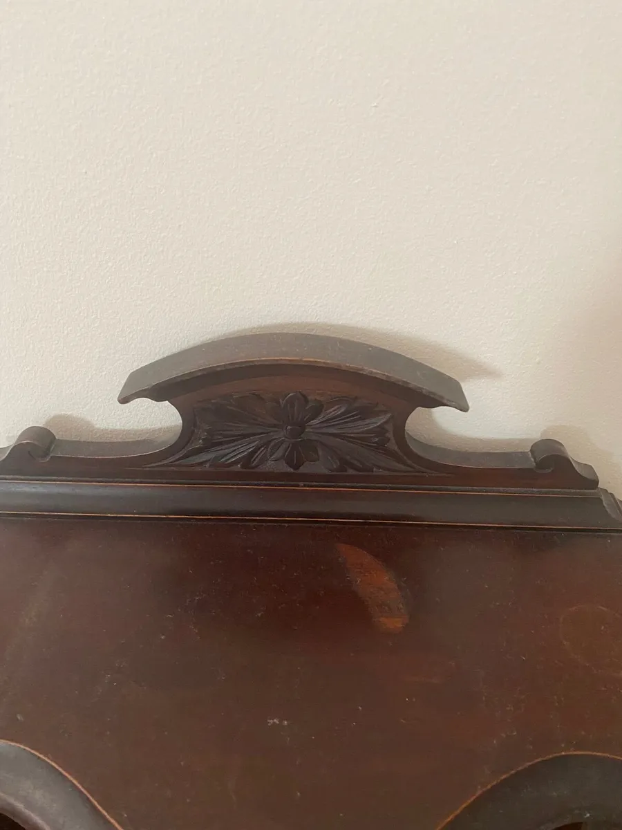 Side table / coal storage - Image 4