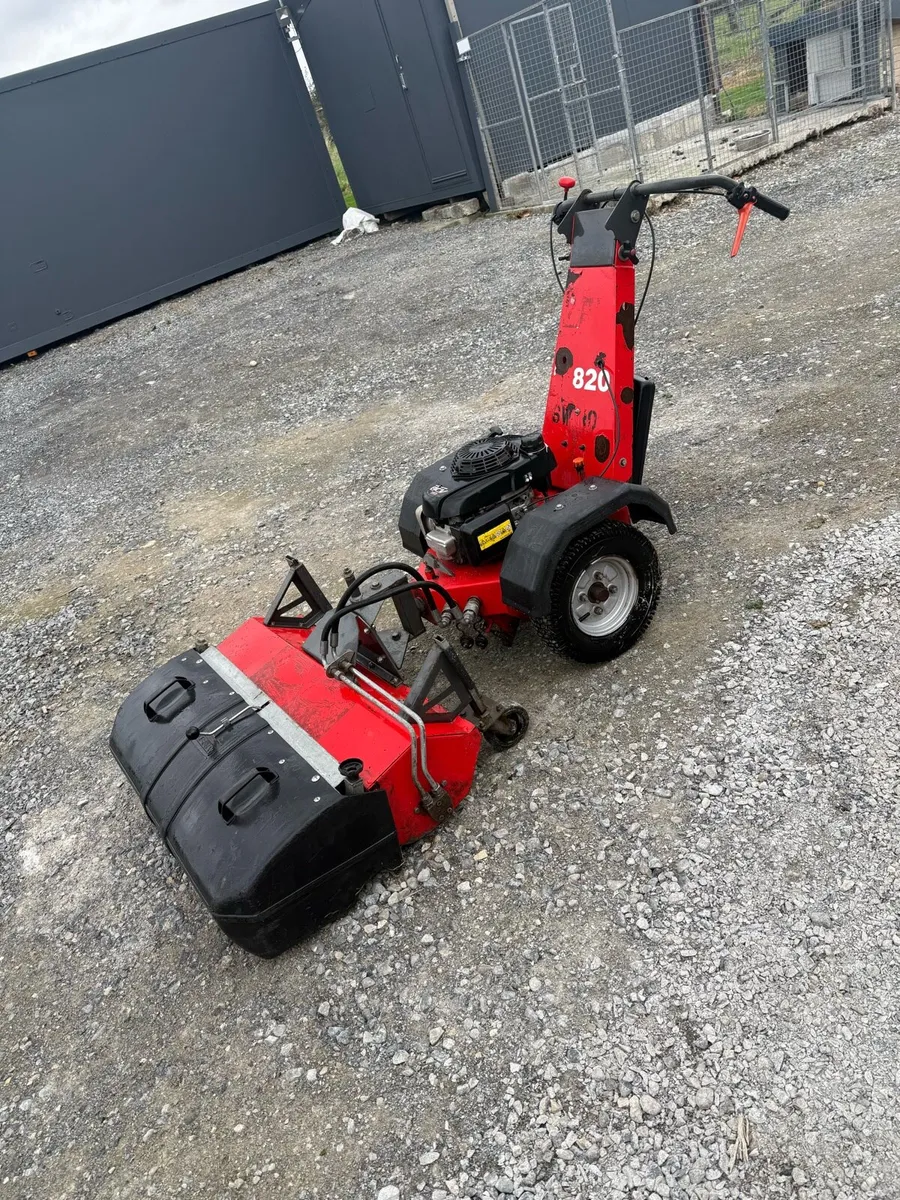 Tractor sweeper - Image 1