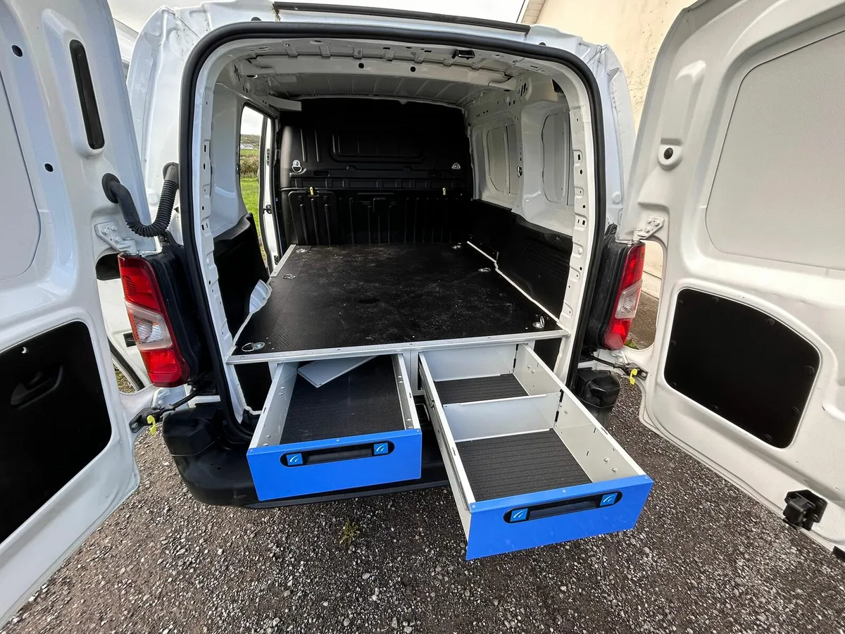 Citroen Berlingo - synchro subfloor with 3 drawers - Image 1