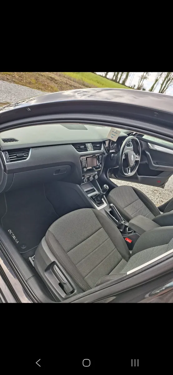 2015 Skoda Octavia 1.6 Tdi - Image 3