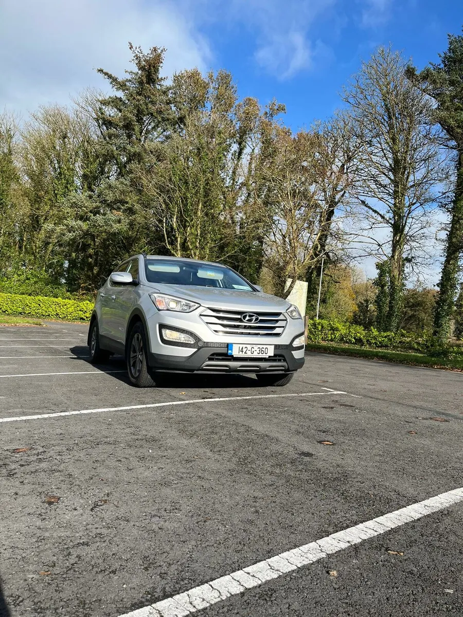 Hyundai Santa Fe 4x4 Nct Nov 2026 - Image 2