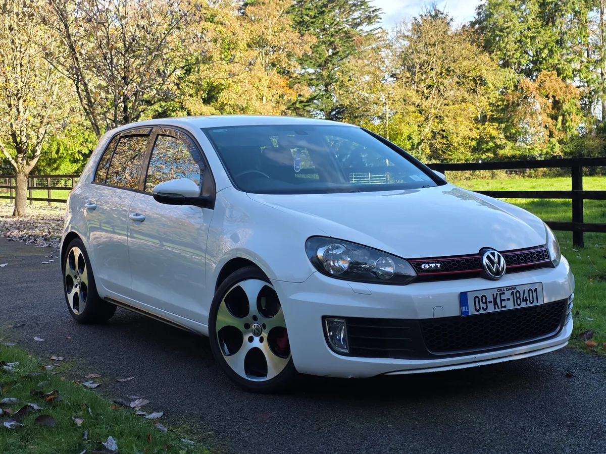 Volkswagen Golf 2.0 Gti 220 Bhp Auto Full Leather - Image 1