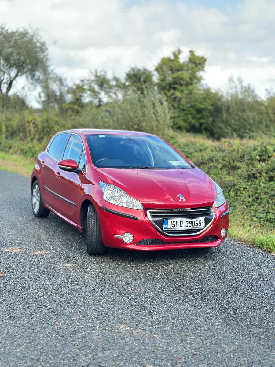 2015 Peugeot 208 Automatic - Image 1