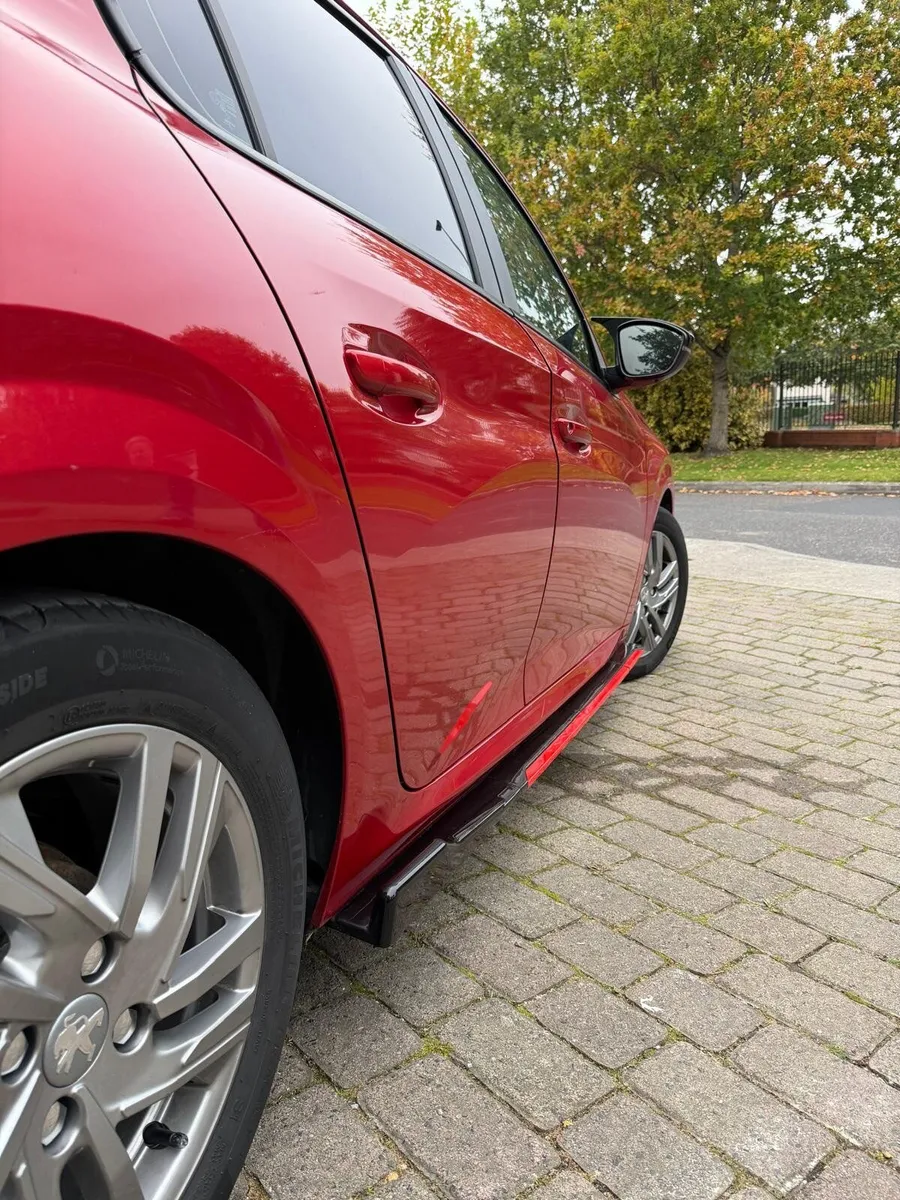 Peugeot 208 2021 - Image 3