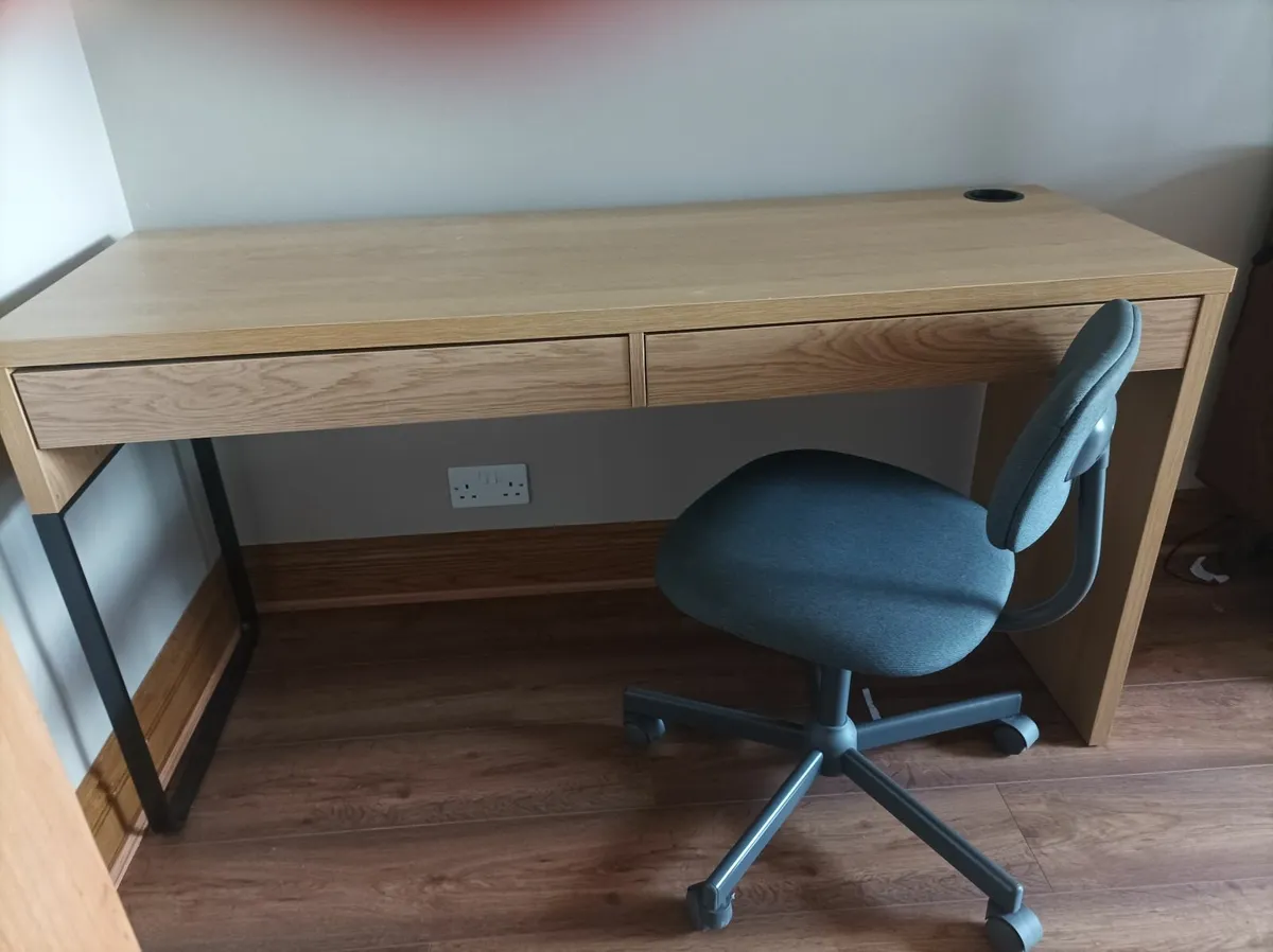 Desk and chair - Image 1