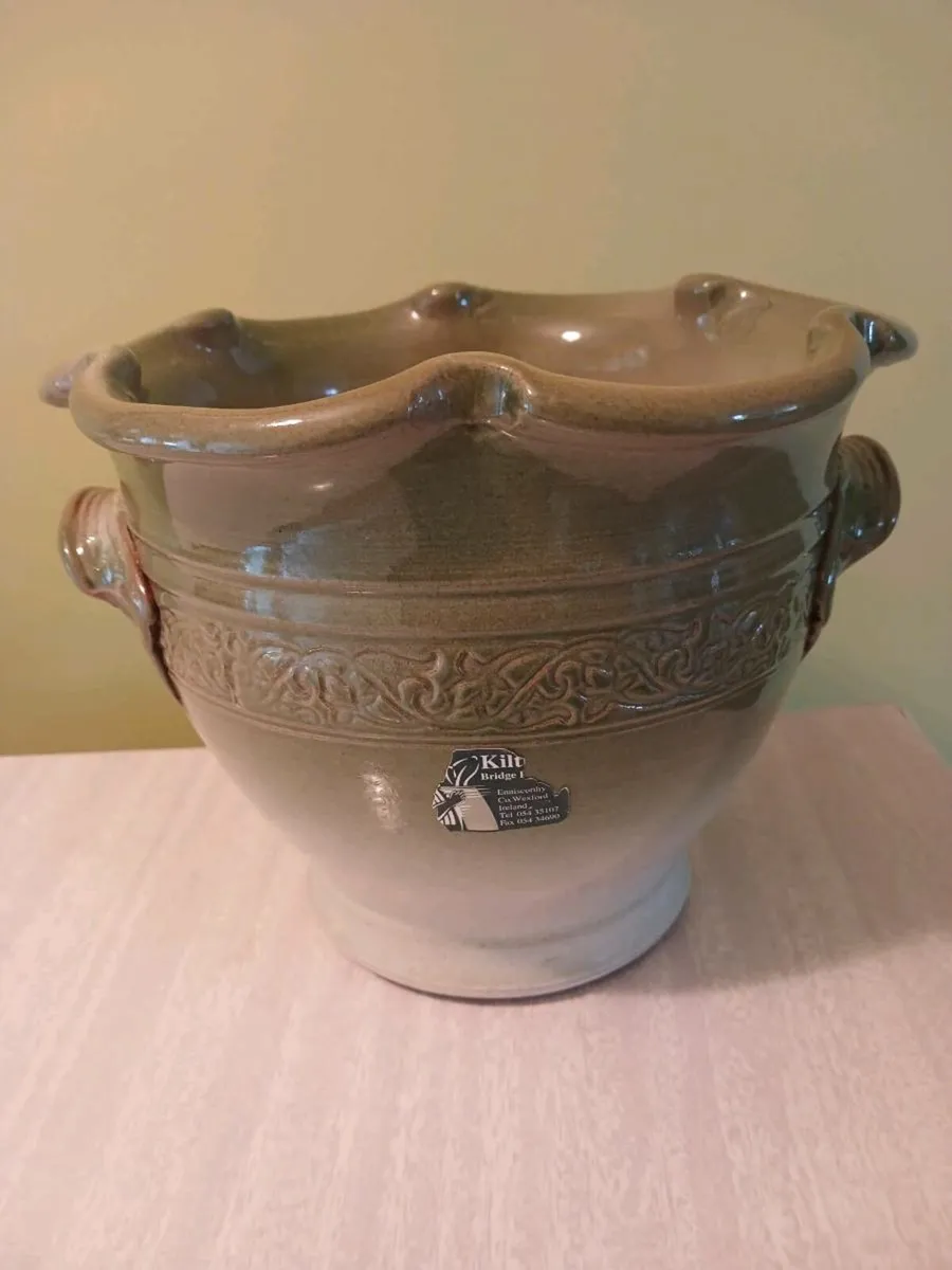 Kiltrea Pottery - Image 1