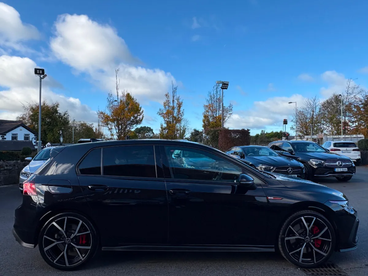 Volkswagen Golf 2.0 GTI TSI 5DR Auto *Tiny Kils* - Image 4