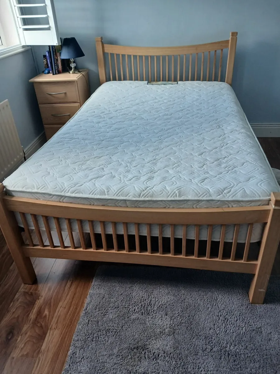 Bed 4 foot - Image 2