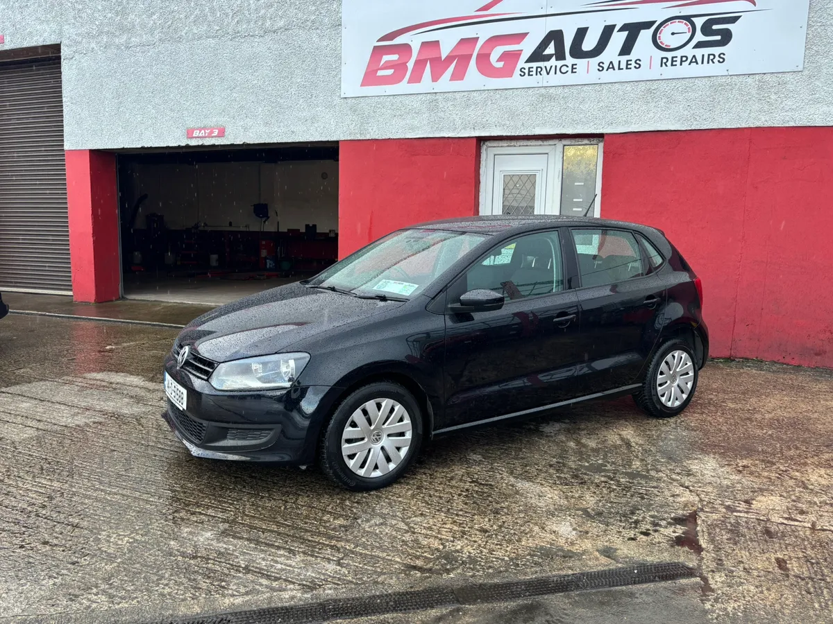 2014 VOLKSWAGEN POLO AUTOMATIC FREE DELIVERY - Image 4
