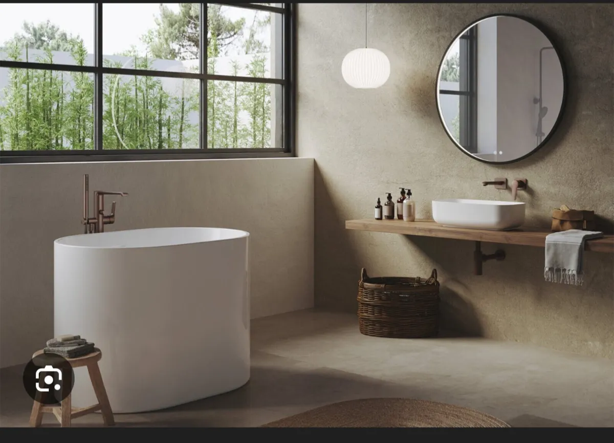 Bath - Image 2