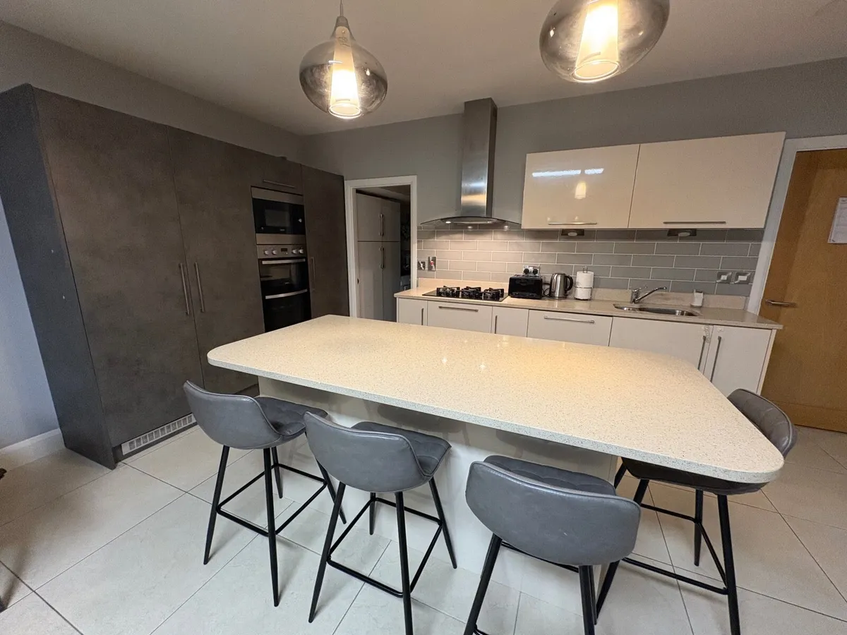 Kitchen - Image 3