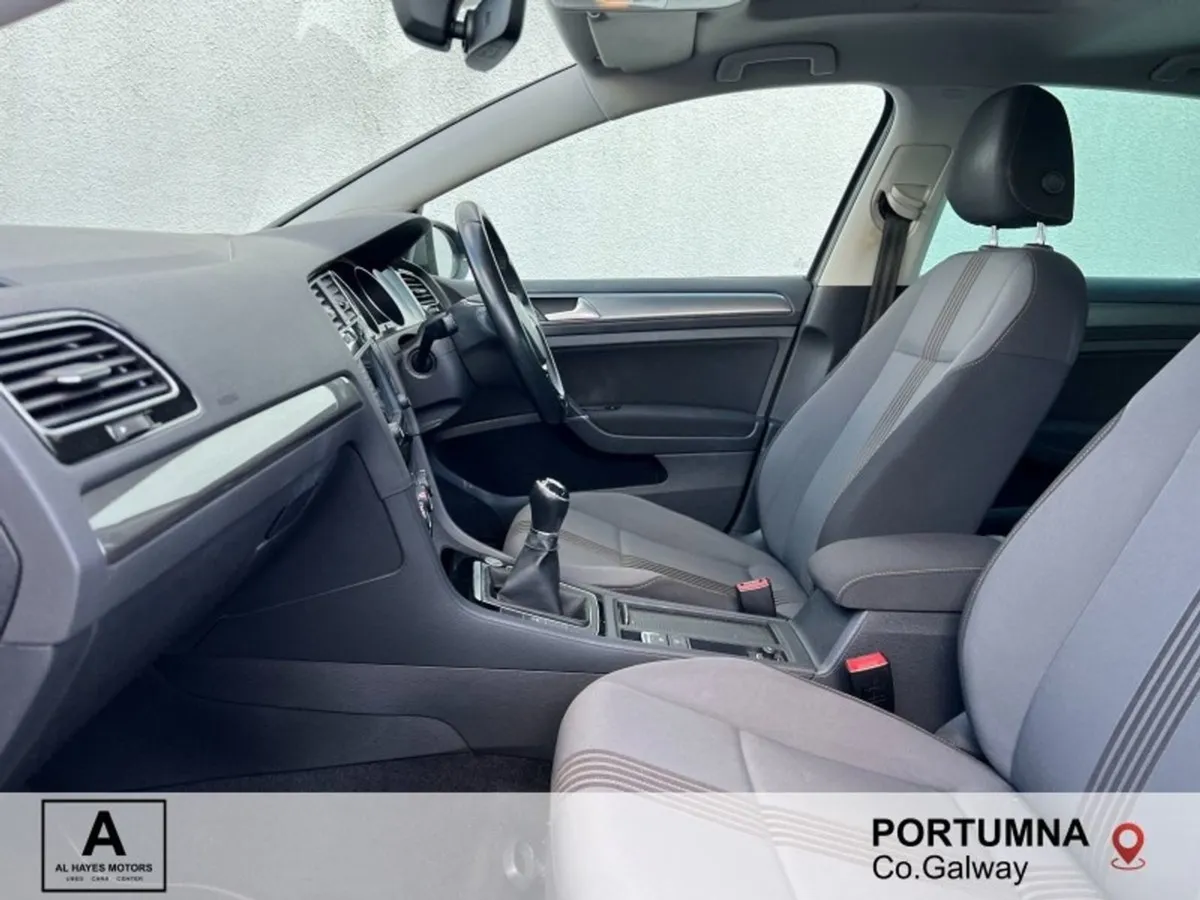 Volkswagen Golf 1.6 TDI 110HP Allstar - Image 3