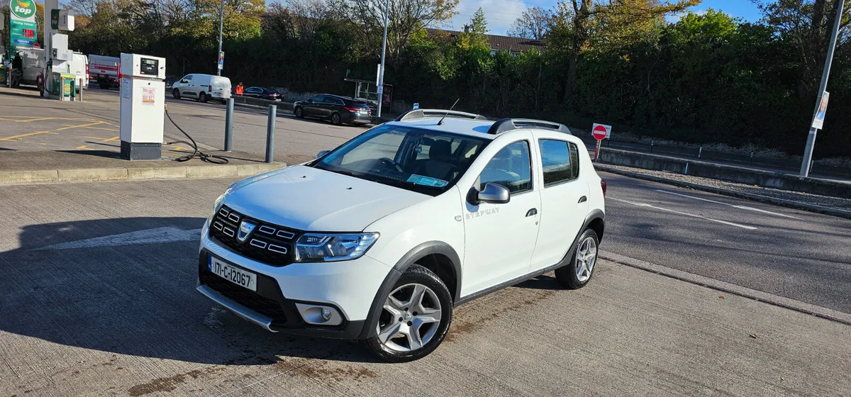 Dacia Sandero Stepway High spec - Image 1