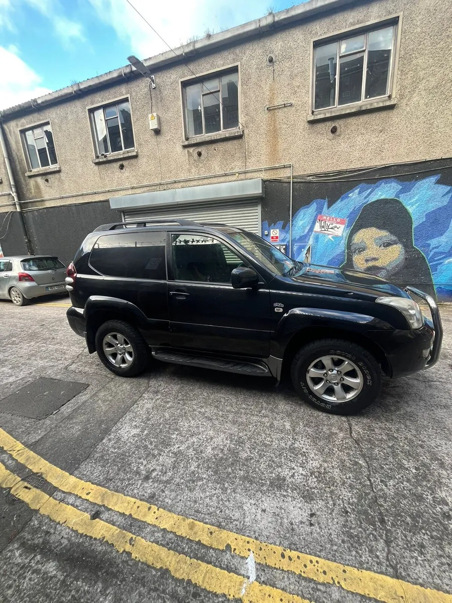 Toyota Land Cruiser mint - Image 2
