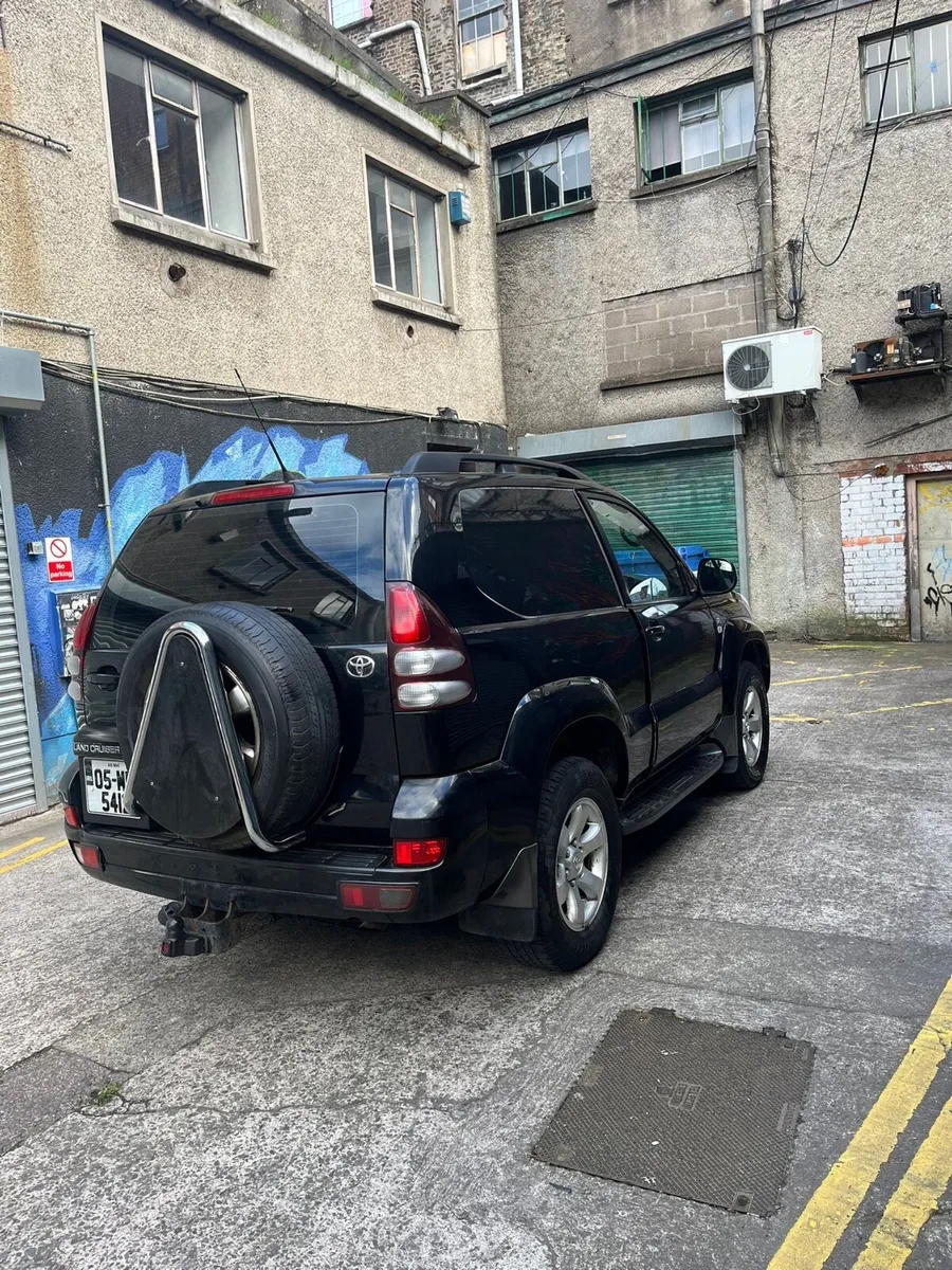 Toyota Land Cruiser mint - Image 4