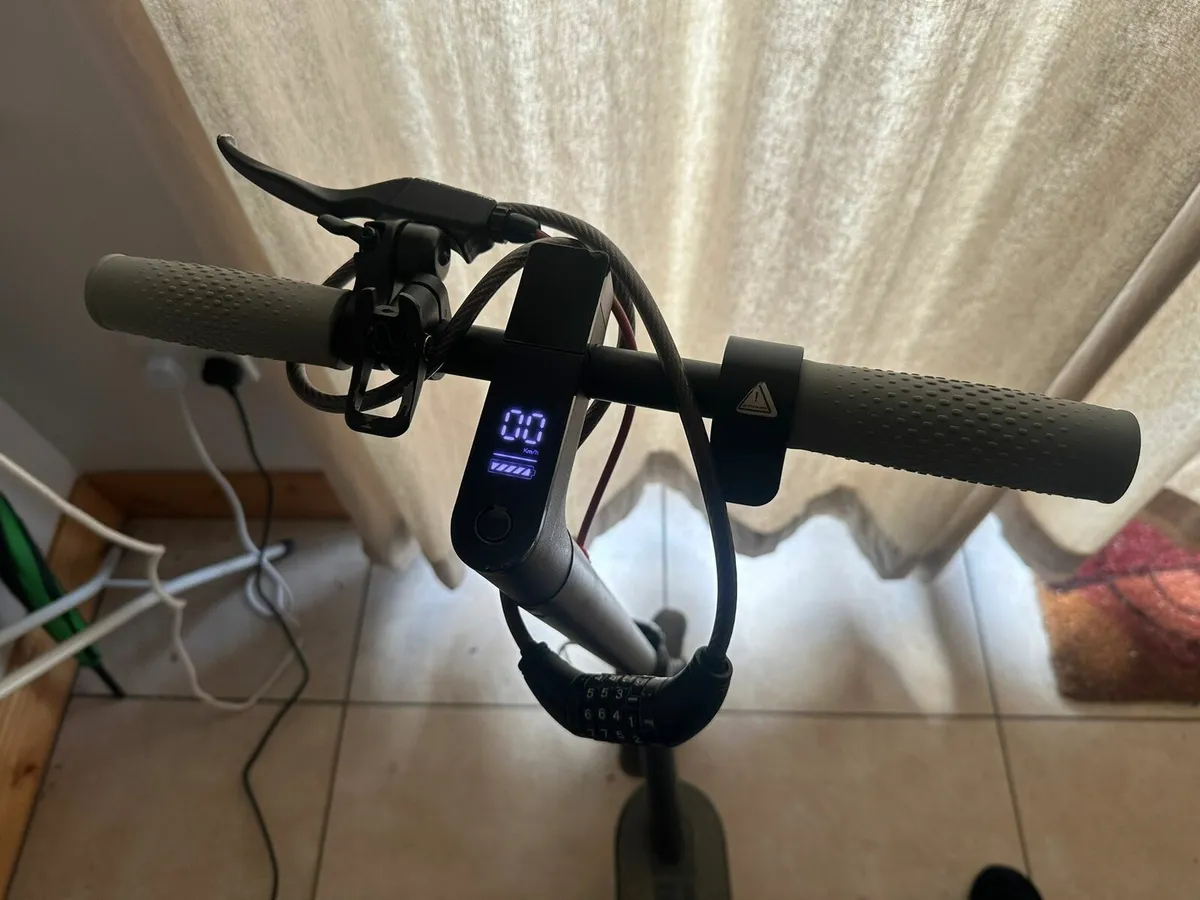 E scooter - Image 2