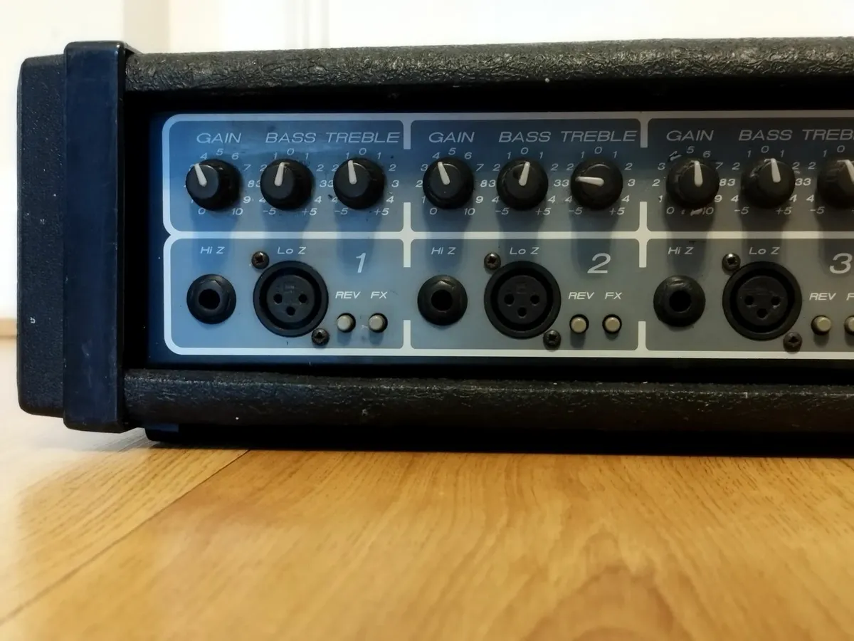 Carlsbro Marlin 6-150 IV 6-Channel AMPLIFIER - Image 3