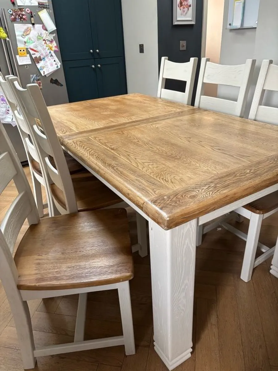 solid Oak Extendable Dining Table & 6 Chairs - Image 3