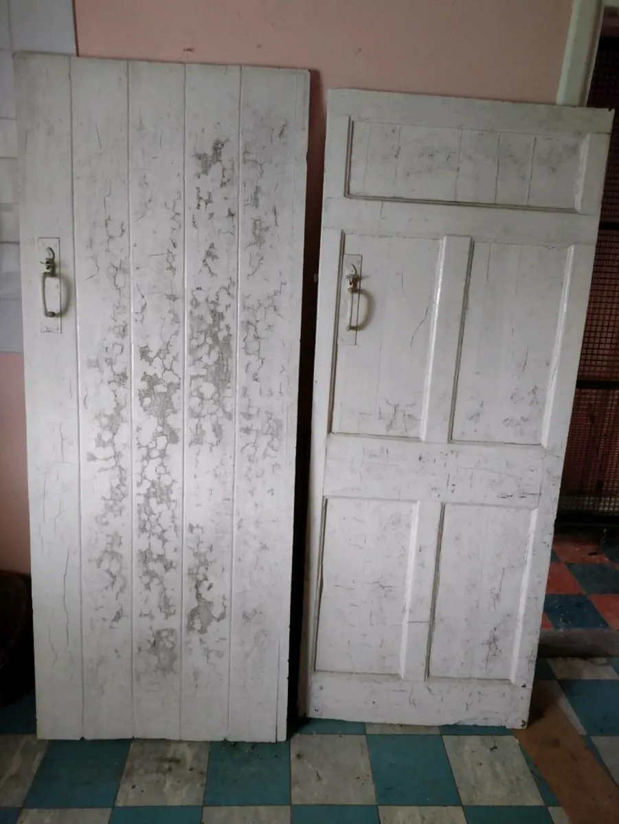 Antique House Parts - Image 1