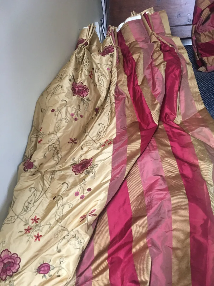 Pair of interlined curtains, 90x90inch , - Image 2