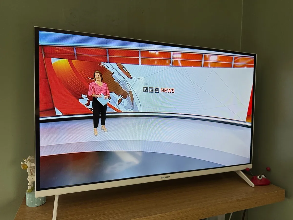 32 inch Sharp Android TV - Image 1