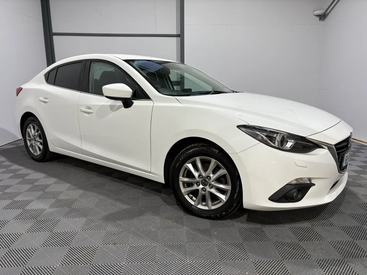 2016 Mazda 3 Executive 1.5 Diesel Only 127,000 KM - Image 2