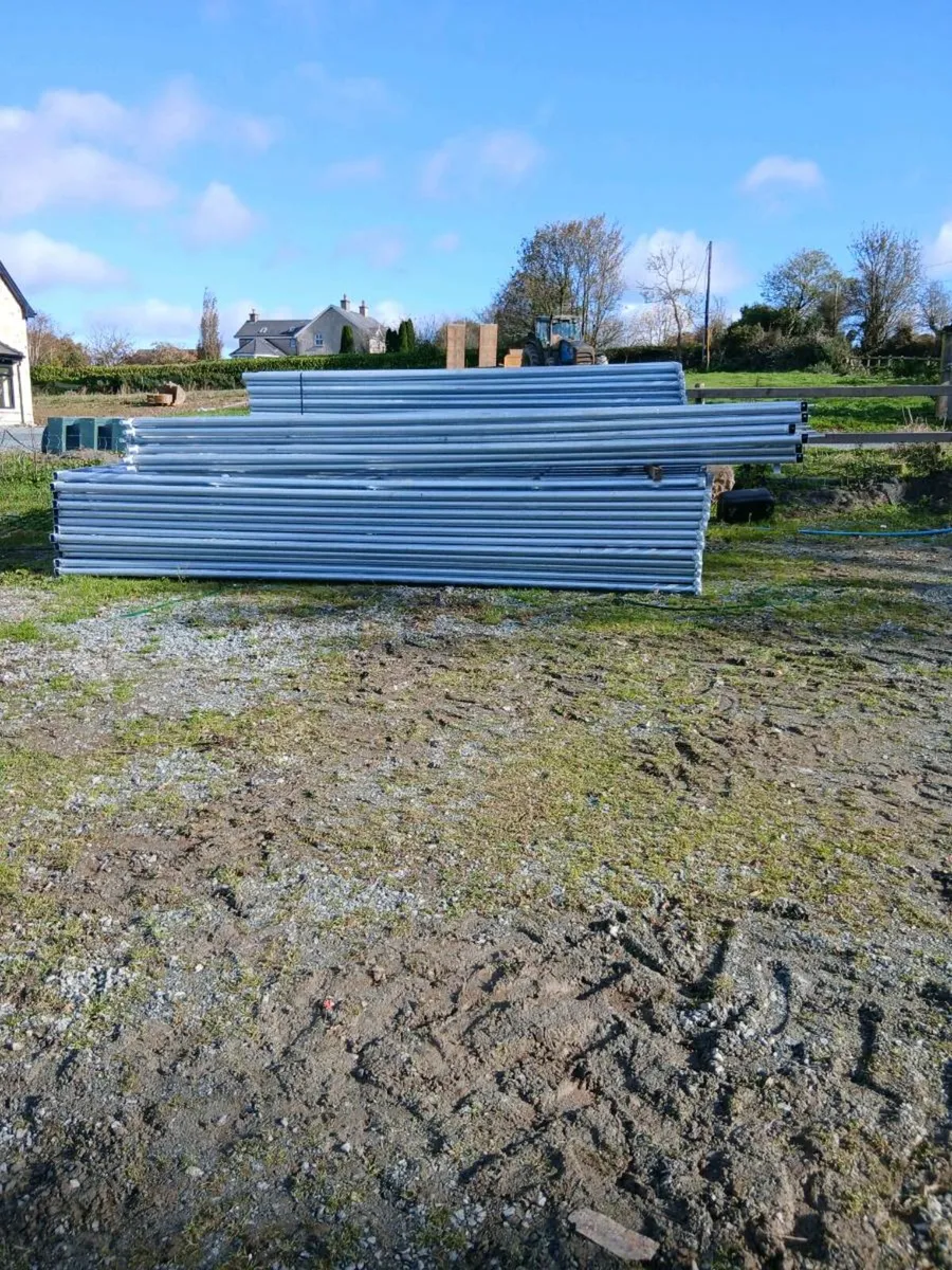 Gaets - Image 1