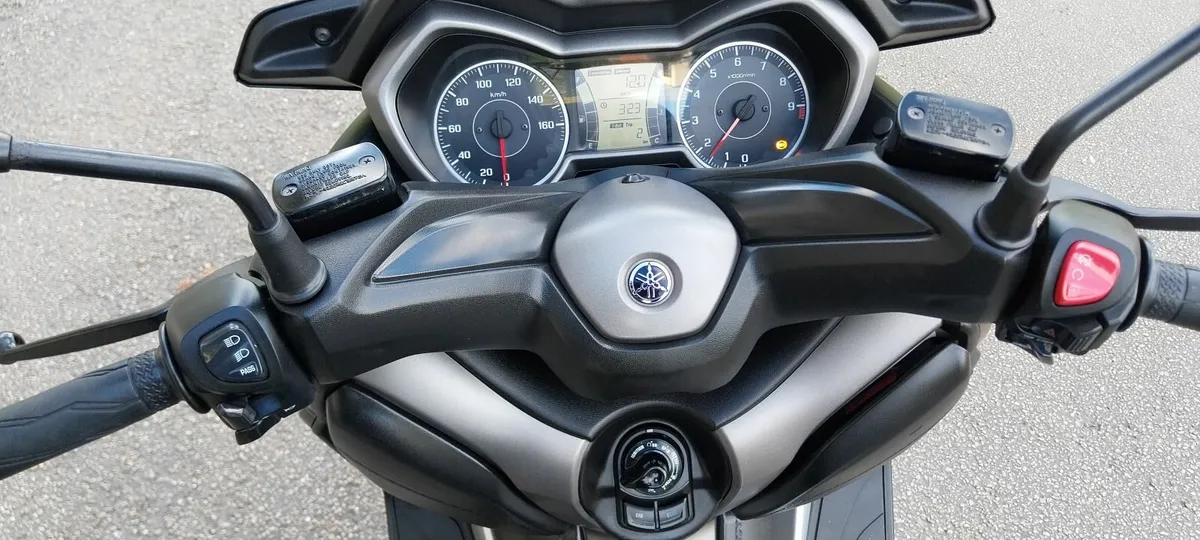 🇮🇪181 YAMAHA XMAX 300🇮🇪 - Image 3