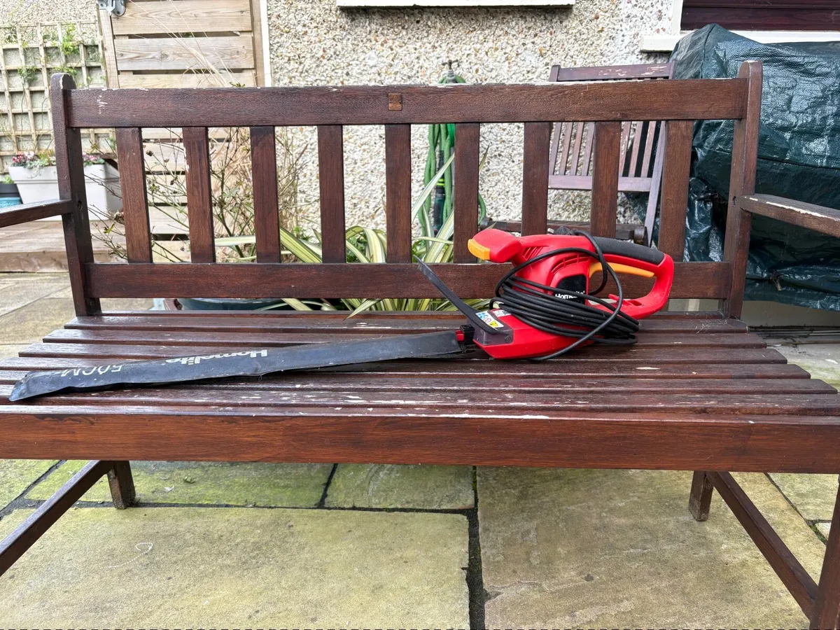 Electric Hedge Trimmer - Image 1