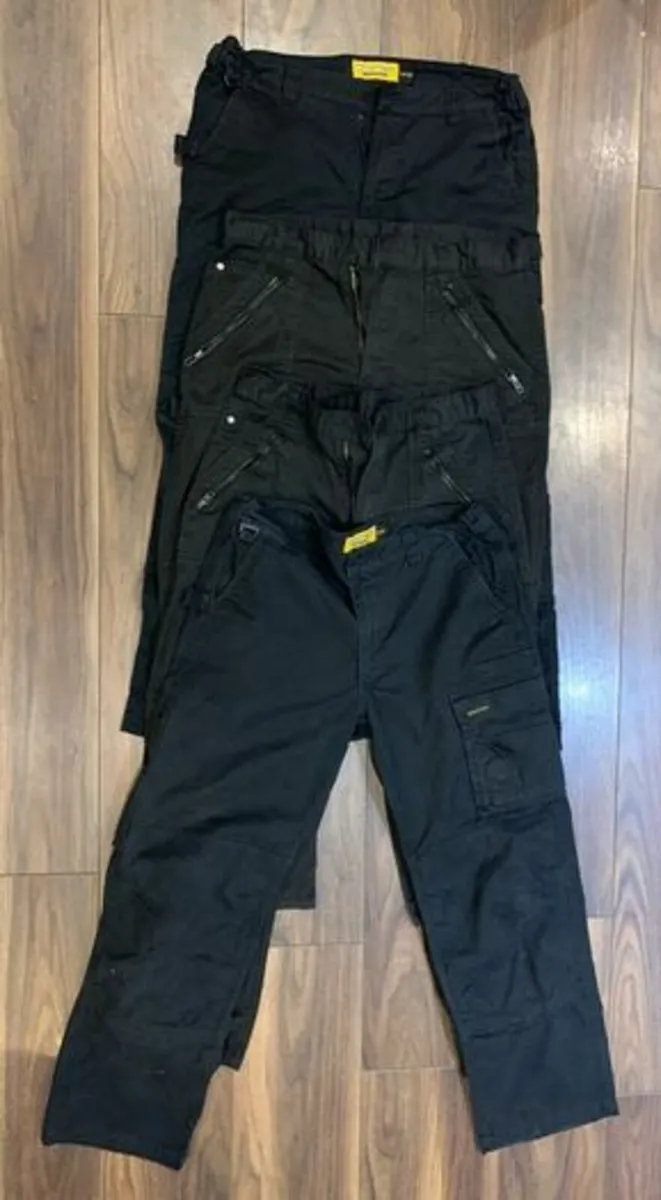 Men's Work wear Trousers: Medium / Large - Image 1