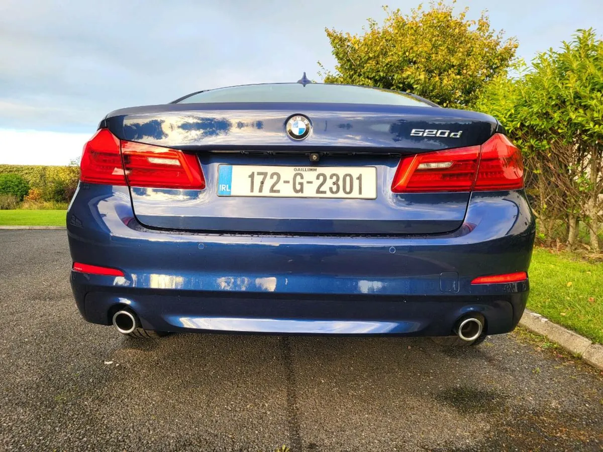 Car - Image 3