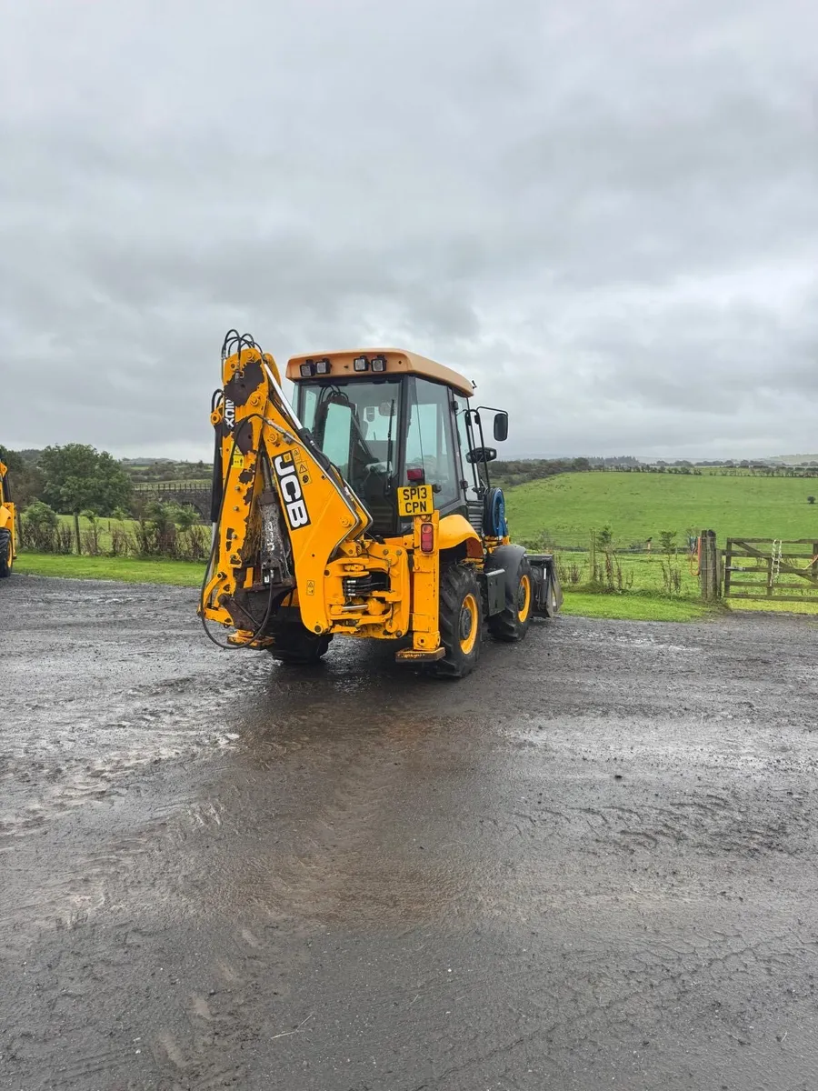 JCB 2CX Streetmaster - Image 4