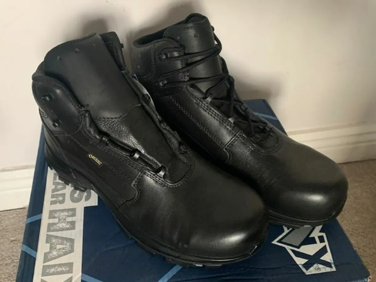 BRAND NEW Haix Workwear Safety Boots: Size 8