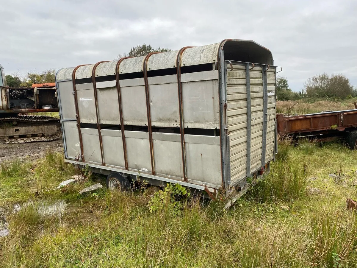 Cattle trailer - Image 2