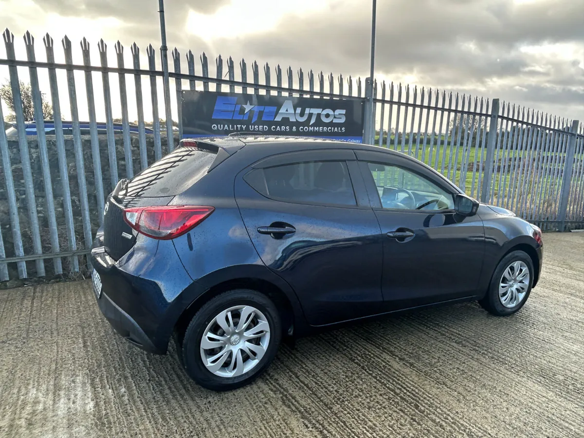 Mazda Demio Skyactive 1.3 Automatic 2015 - Image 4