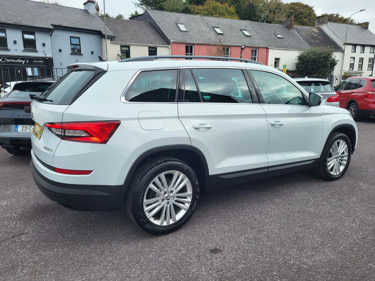 Skoda Kodiaq Auto 7-Seat, Great Spec, 1 Owner, FSH - Image 4