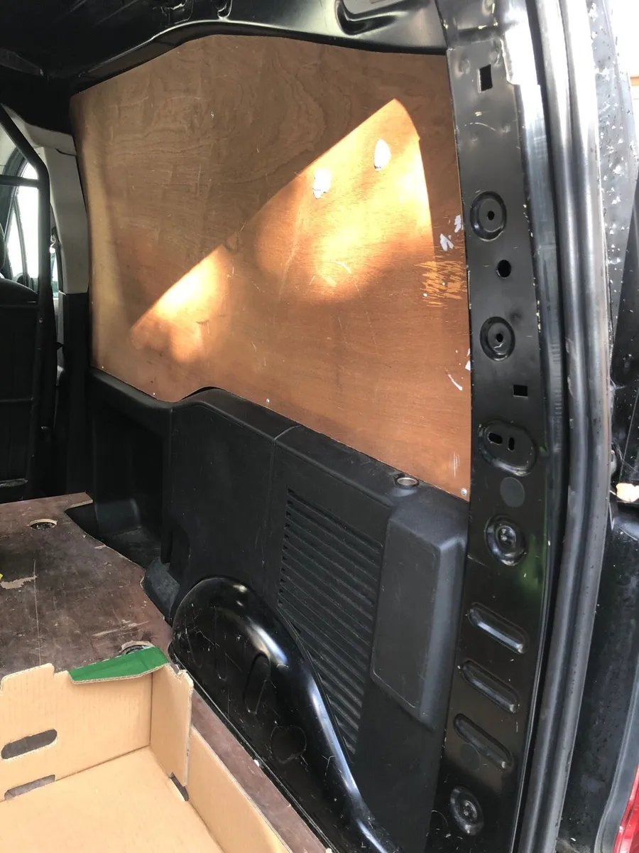 Berlingo van - Image 4