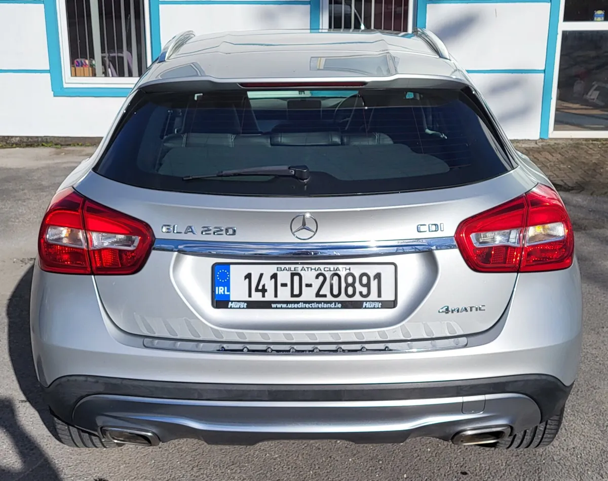 141 Mercedes-Benz GLA 220 CDI 4-Matic - Image 3