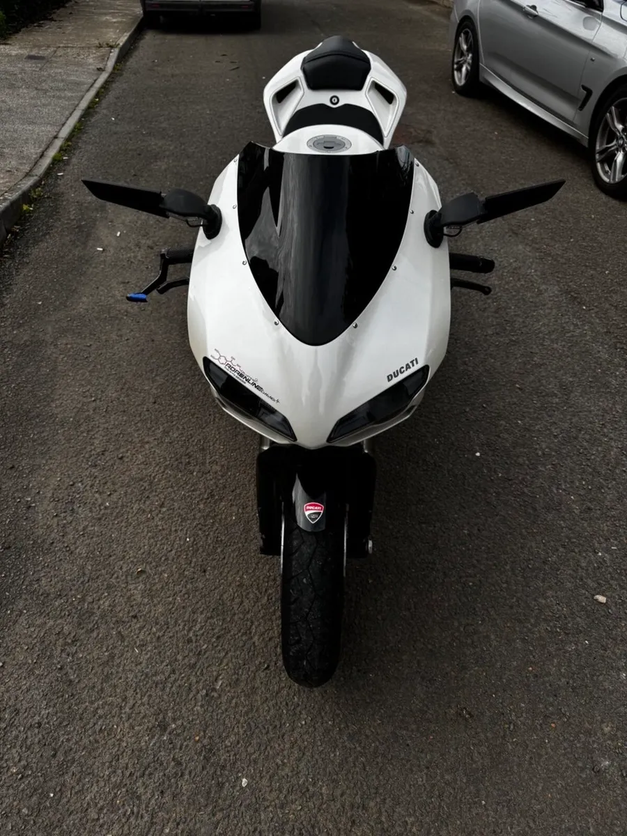 Ducati 848 - Image 4