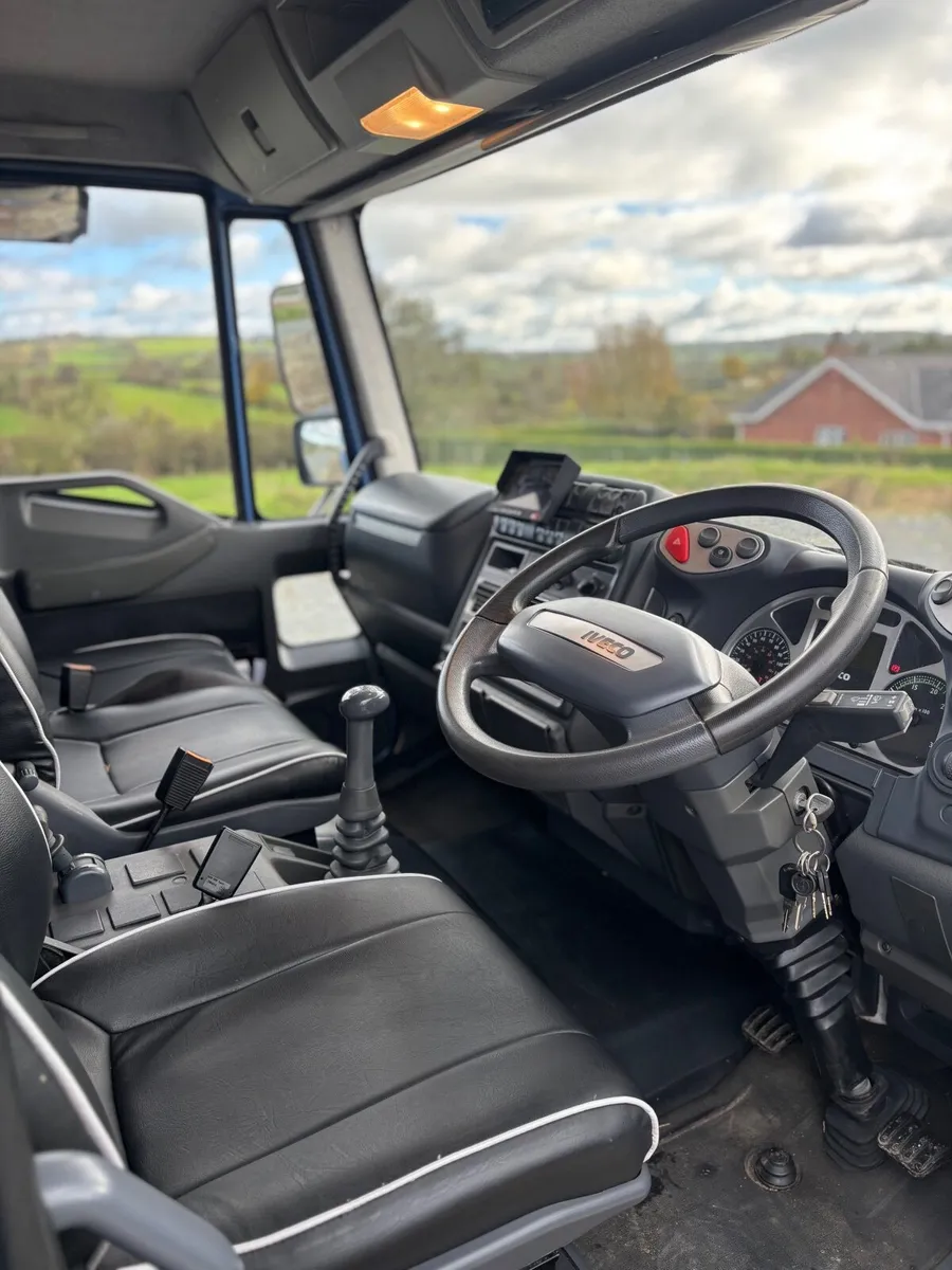 ⭐️Horse Lorry 7.5T 2007 Iveco ⭐️ - Image 3