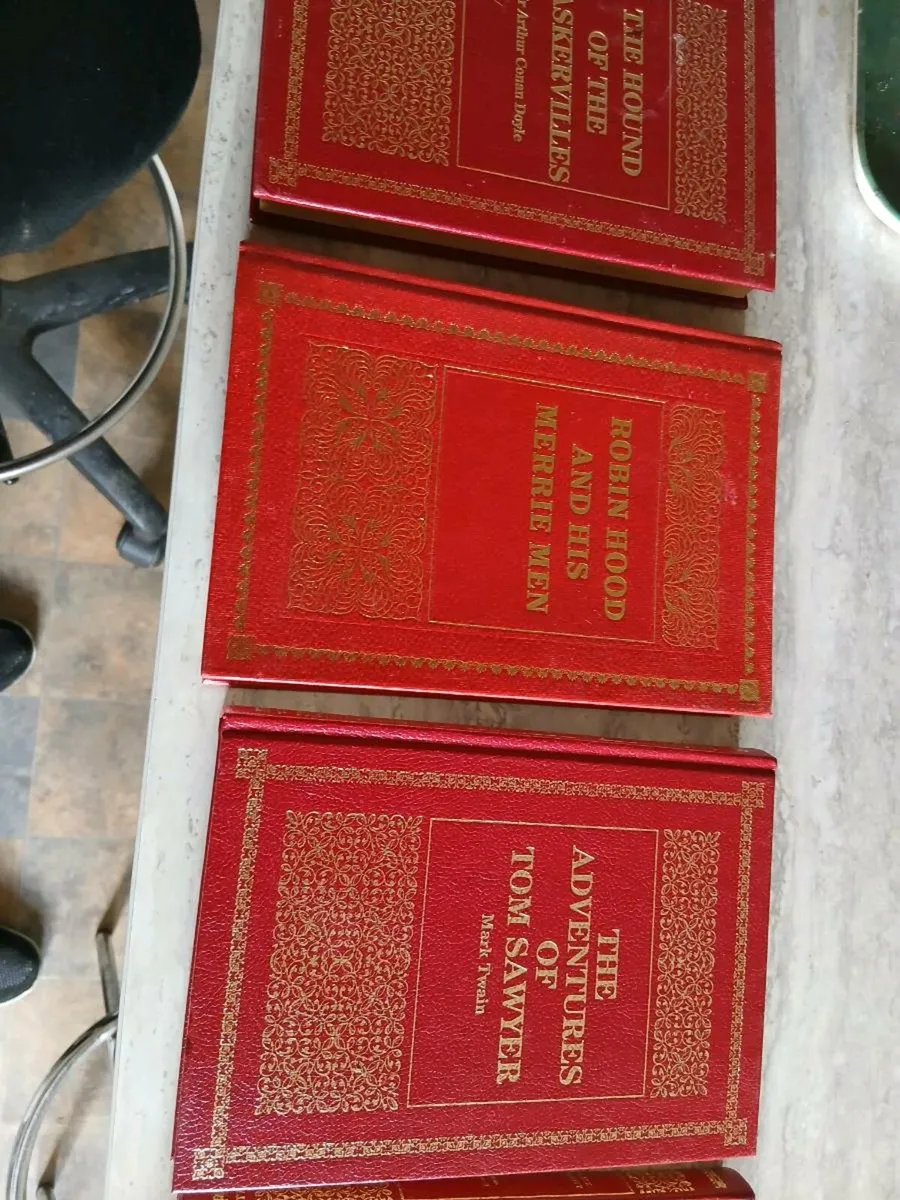 Hard cover books - Image 4