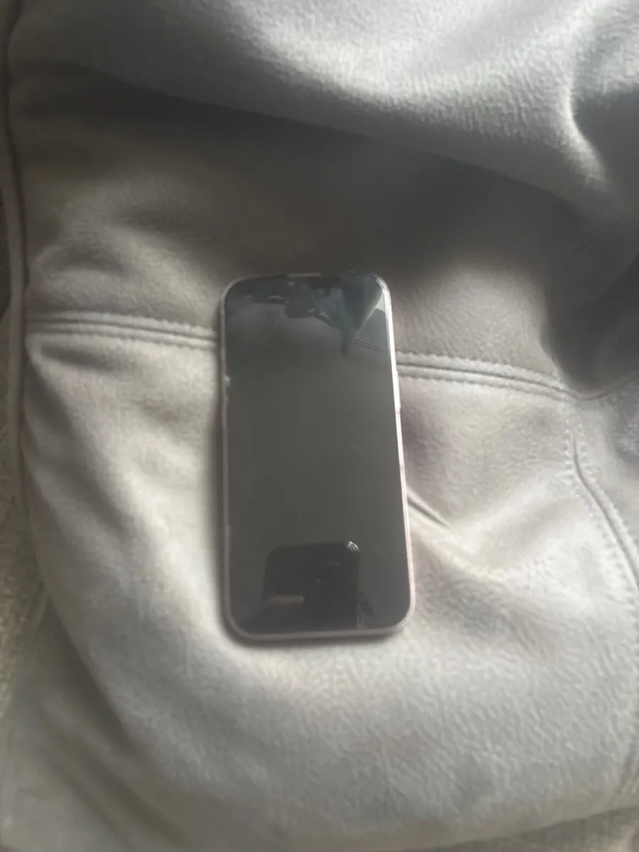 Pink iPhone 15 - Image 1