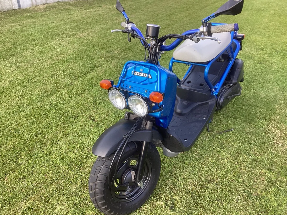 Scooter - Image 4