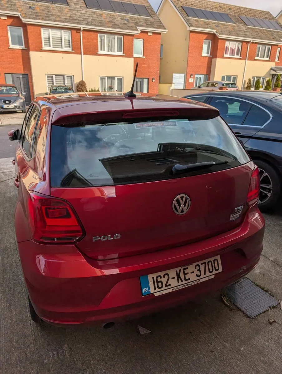 Volkswagen Polo 2016 - Image 2