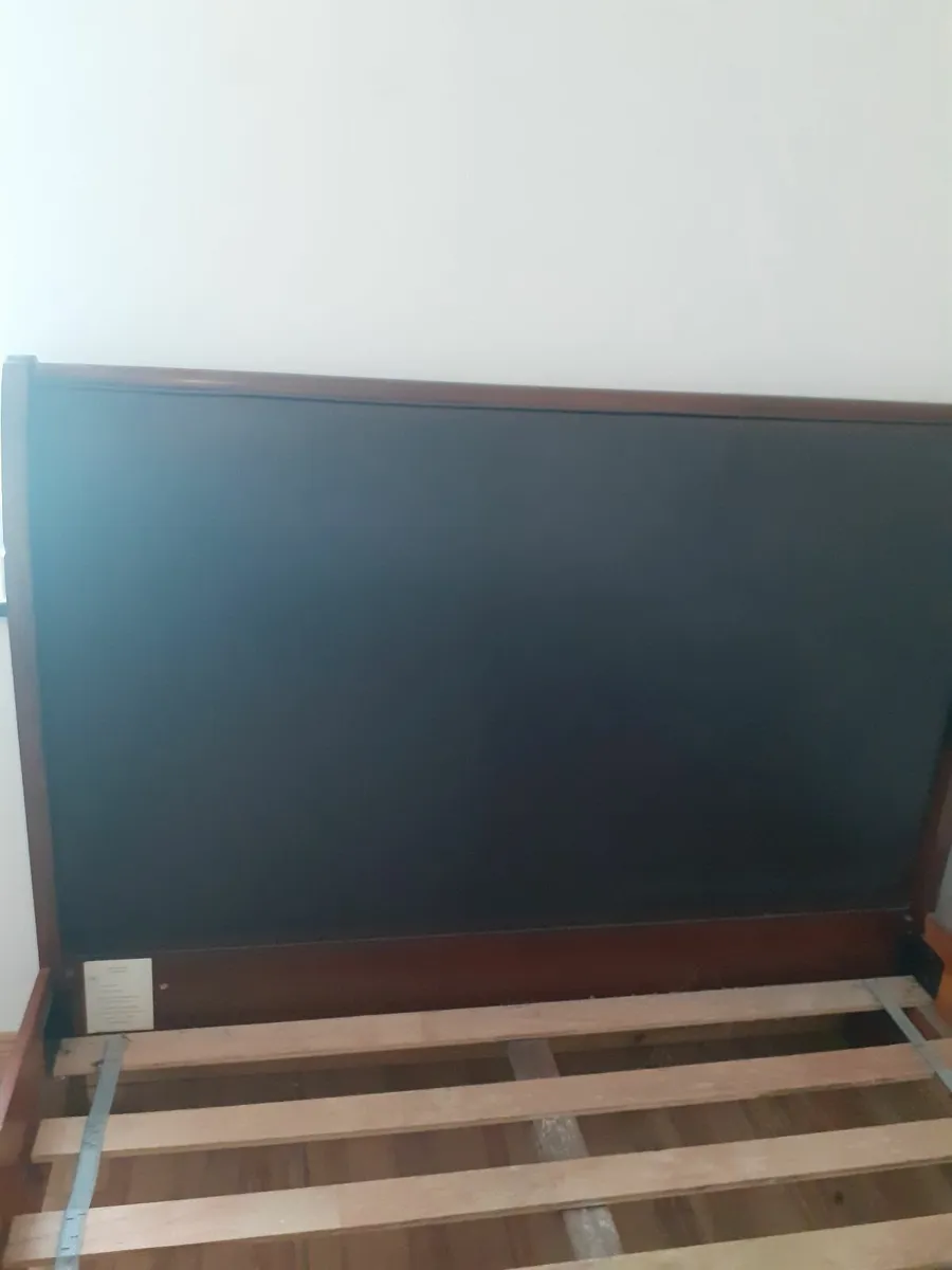 Double bed - Image 2
